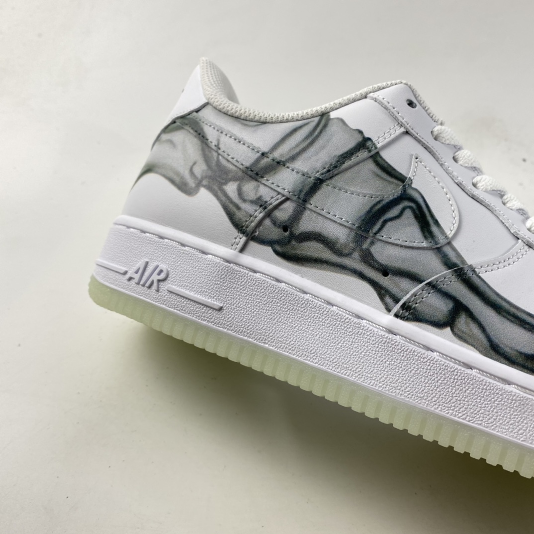 P220  NIKE Air Force 1 ”Skeleton” 骨骼 AF1 万圣节骨头 夜光空军一号低帮板鞋 BQ7541-100