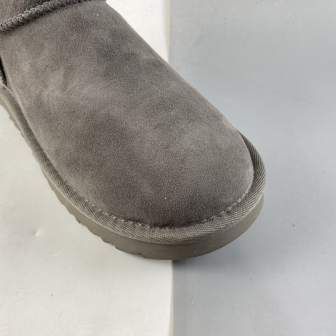 P240  UGG 官方经典款秋冬羊皮毛一体雪地靴 1016223