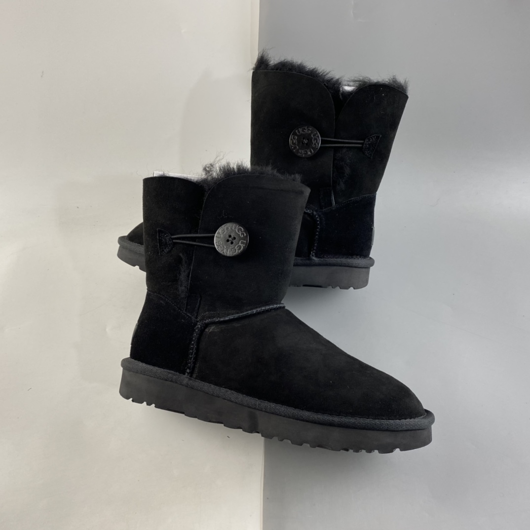 P240  UGG 官方经典款秋冬羊皮毛一体雪地靴 1016226
