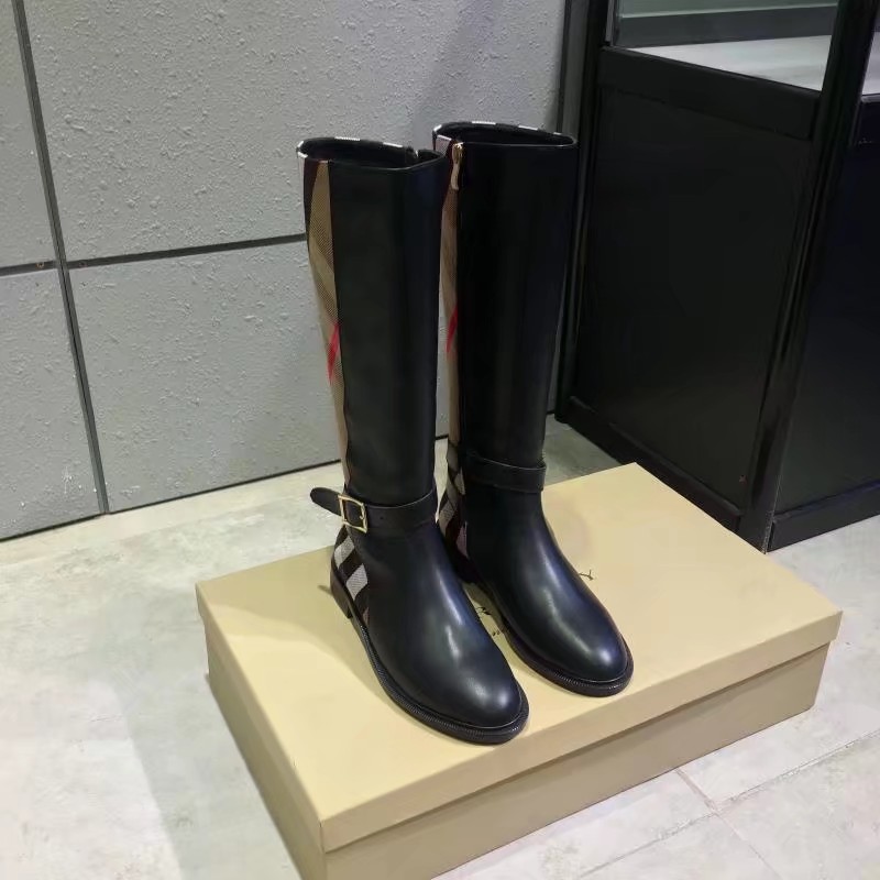 [Burberry Women