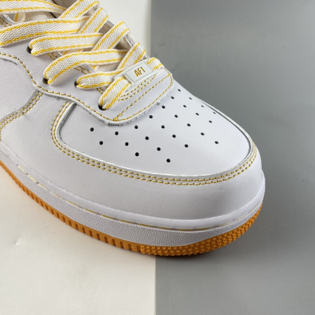 P240  NIKE Air Force 1’07Mid 空军一号中帮休闲板鞋 CV1724-102