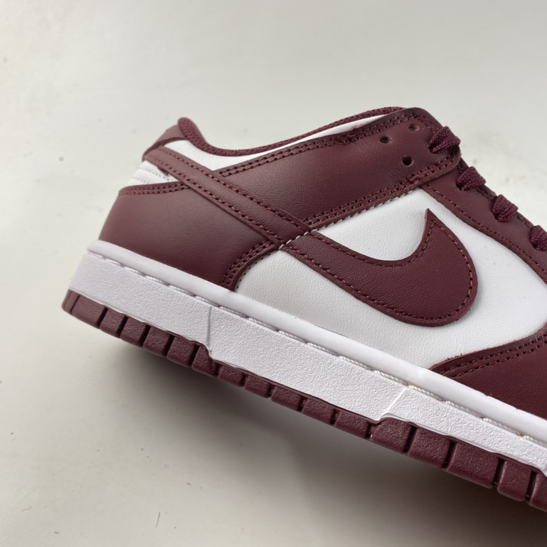 P320  NIKE SB Dunk Low Prm SB扣碎篮板时尚休闲板鞋 DD1503-108