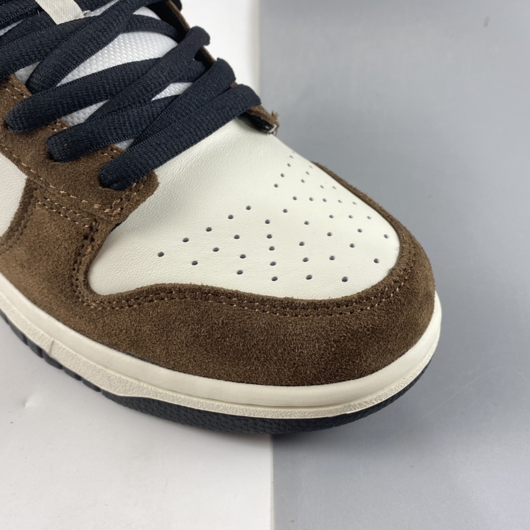 P220  NIKE SB Dunk Low Pro ”Trail End Brown”“翻毛棕白黑蛇纹”扣篮系列低帮休闲运动滑板板鞋 304292-102