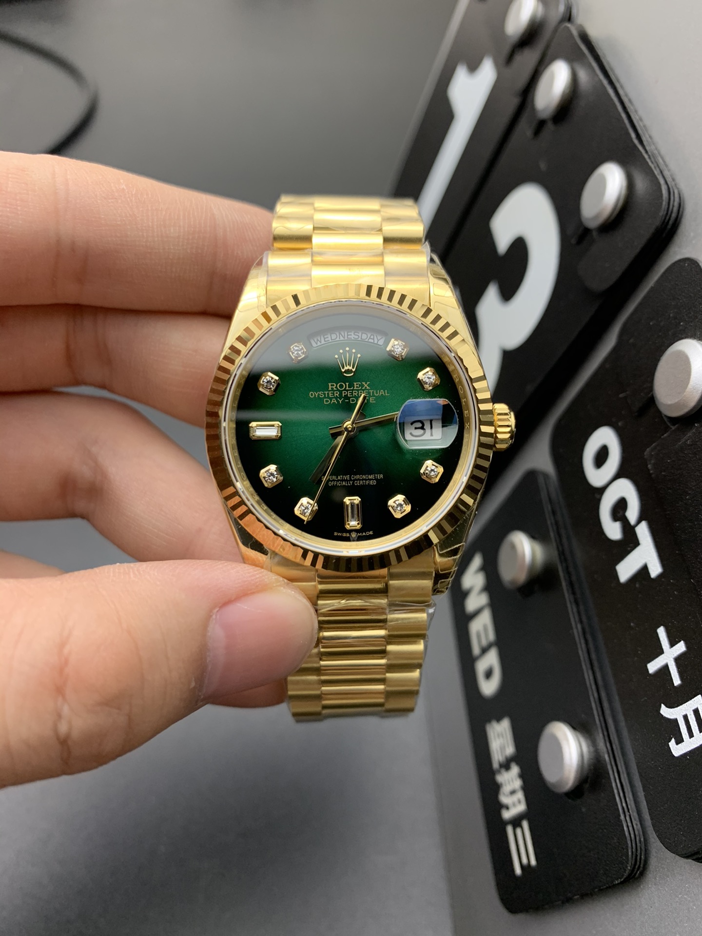 Rolex 36金绿日志