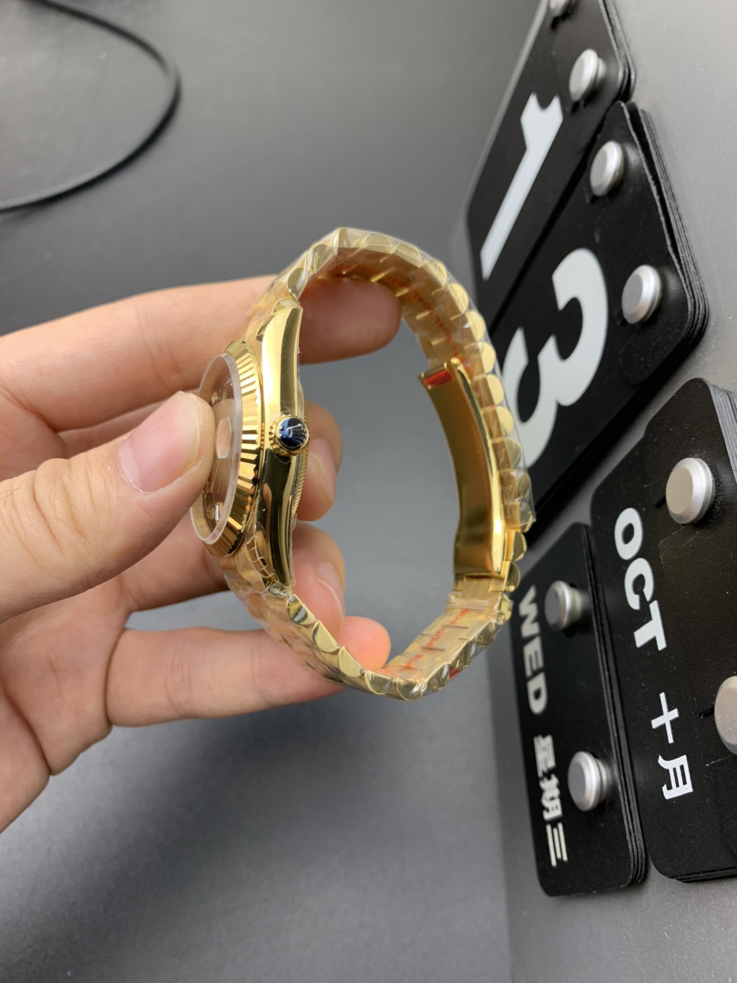 Rolex 36金绿日志