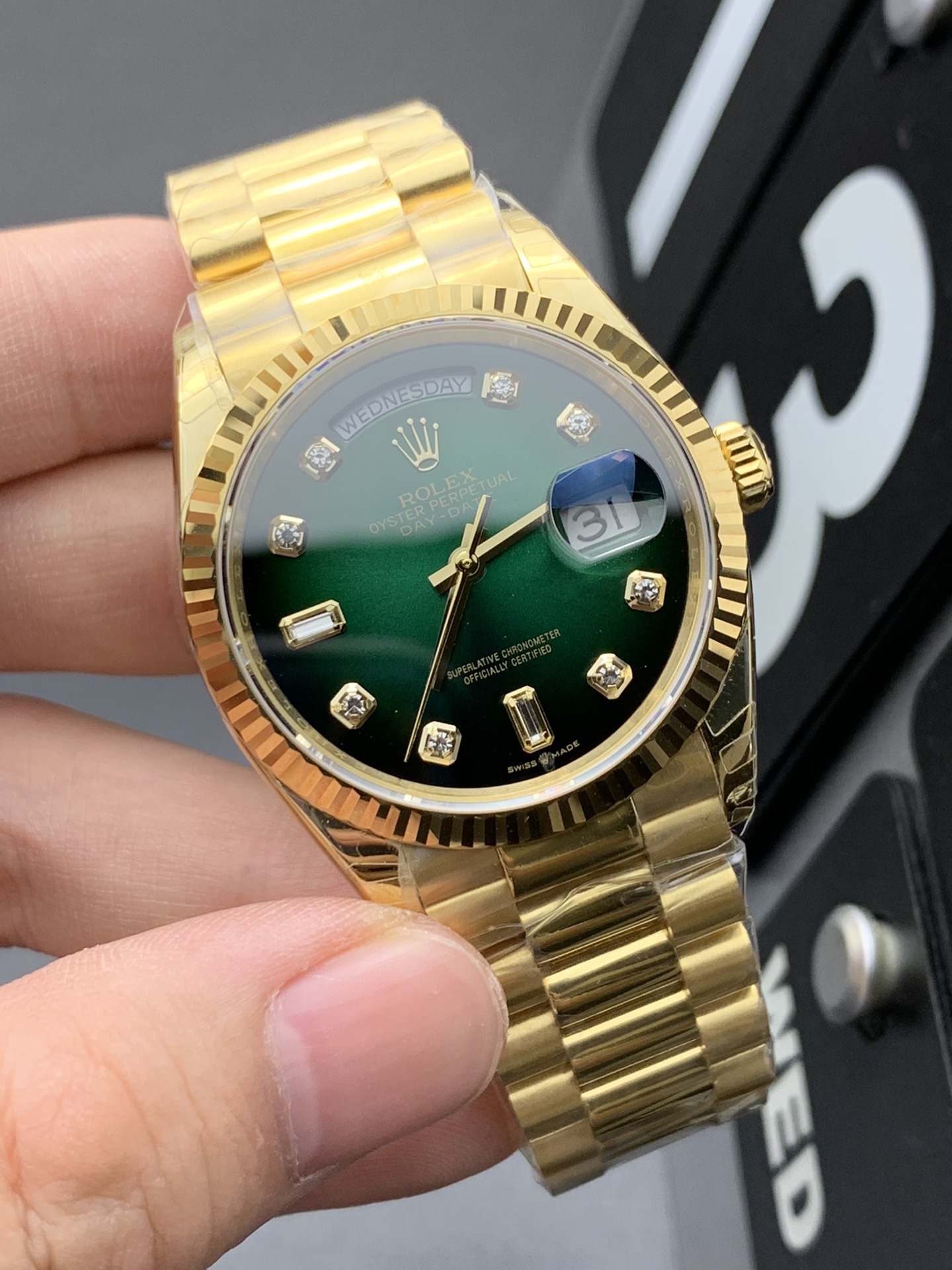 Rolex 36金绿日志