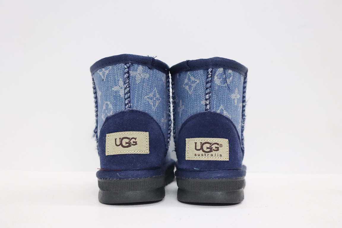 图片[6]-UGG老花联名系列儿童中帮雪地靴 尺码：25-37码 经典老花款式❤️ 内里人造毛，加绒加厚保暖舒适❄️ 橡胶大底耐磨防滑✔️-选品中心