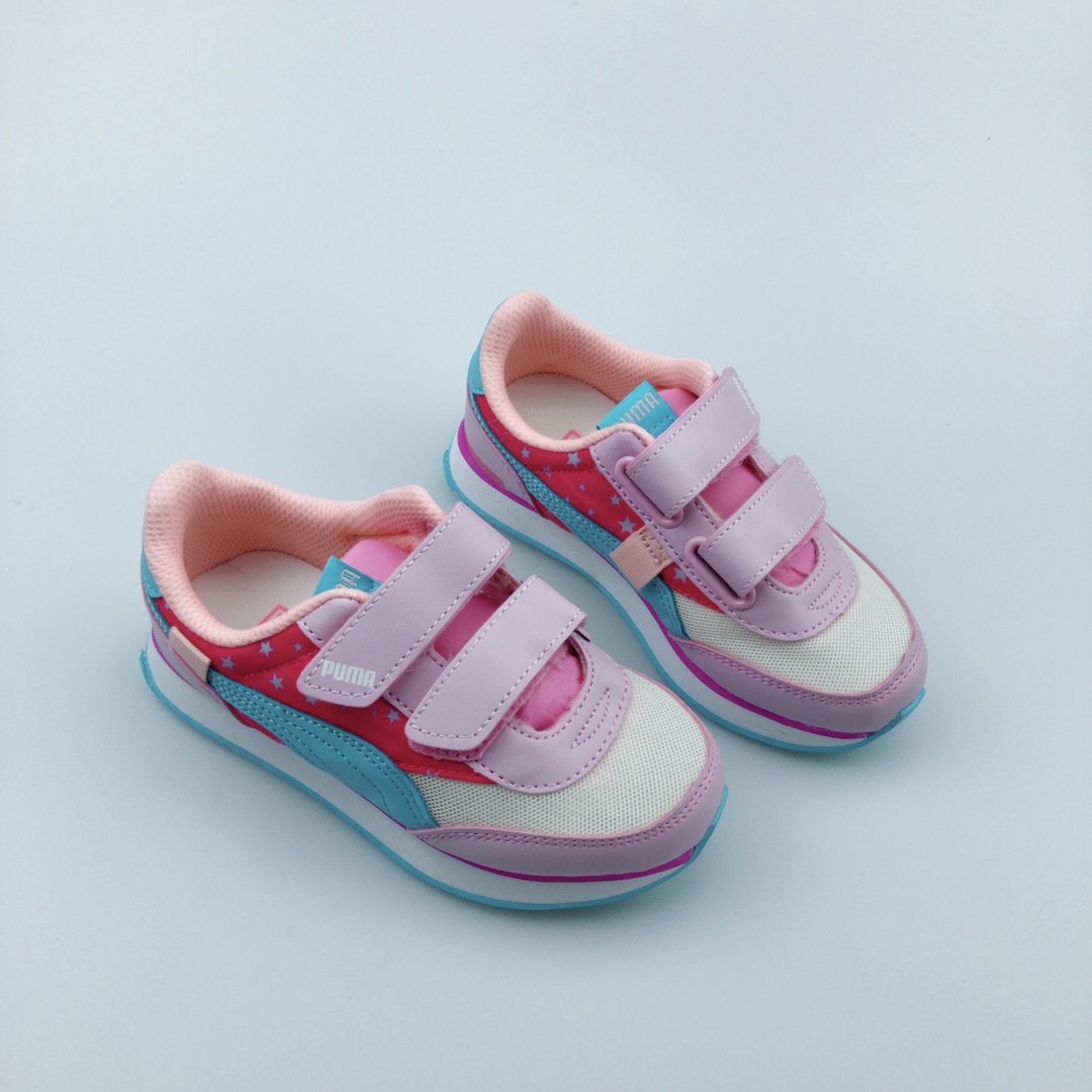 Celebrating 100 Years of Colorful Child Puma Children’s Shoes: A Classic Double-Magic Button