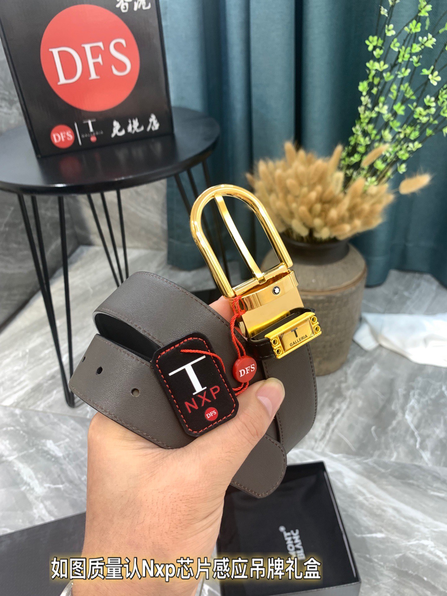 万宝龙男士皮带 最新款长度可以自行裁剪 3.5cm-Top High Quatity Cheap Sneakers Fashion Clothing Clothes Bags handbags Shoes of all Brand wholesale With The best Quality And Beautiful Price from China Factory Chinese suppliers wholesaler seller 万宝龙男士皮带 最新款长度可以自行裁剪 3.5cm