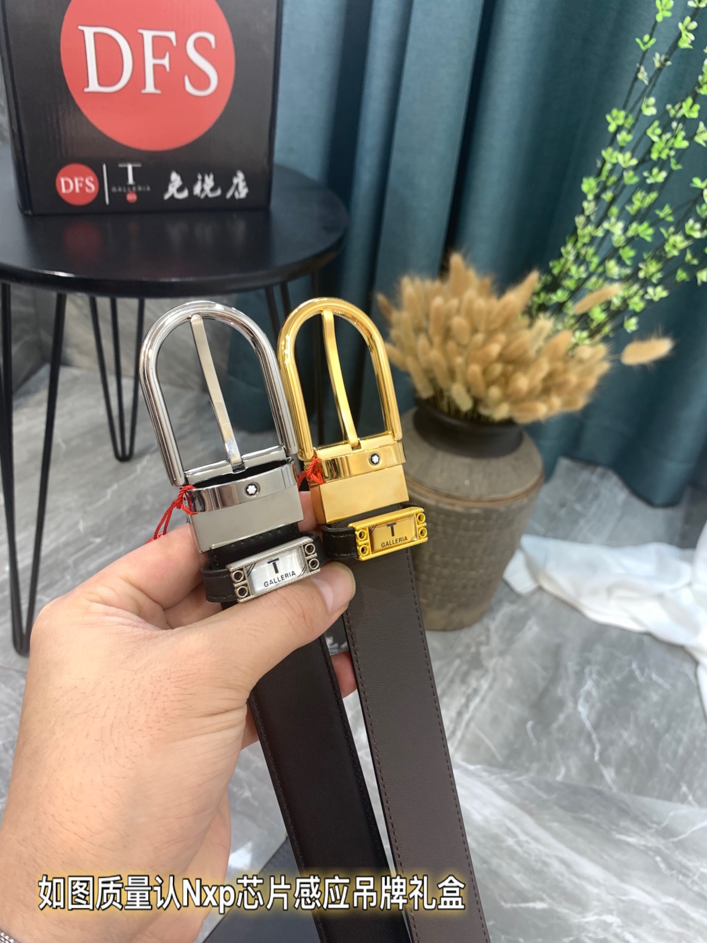 万宝龙男士皮带 最新款长度可以自行裁剪 3.5cm-Top High Quatity Cheap Sneakers Fashion Clothing Clothes Bags handbags Shoes of all Brand wholesale With The best Quality And Beautiful Price from China Factory Chinese suppliers wholesaler seller 万宝龙男士皮带 最新款长度可以自行裁剪 3.5cm
