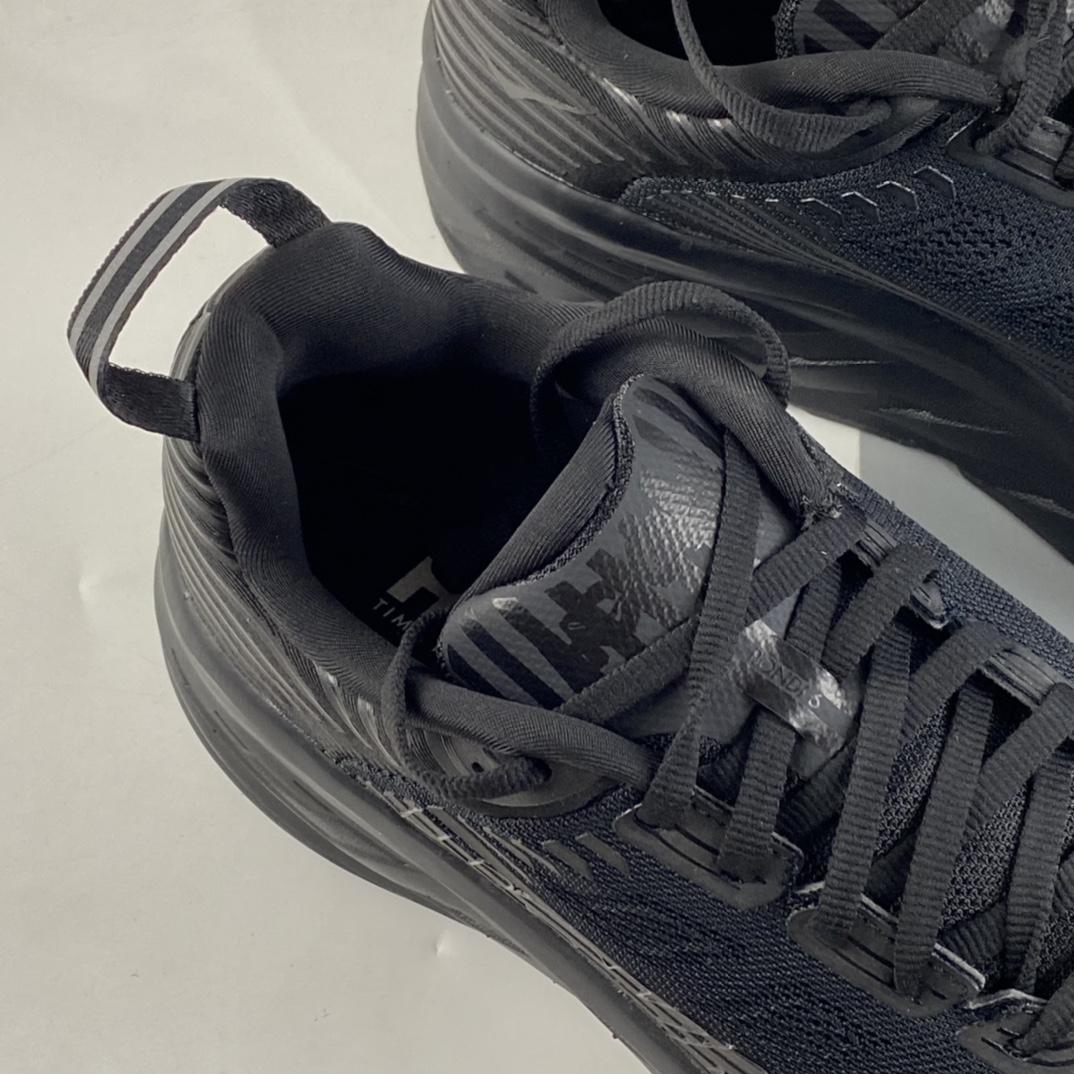 P300  HOKA ONE ONE Bondi 6 余文乐同款 机能缓震跑鞋 1019269-BBLC