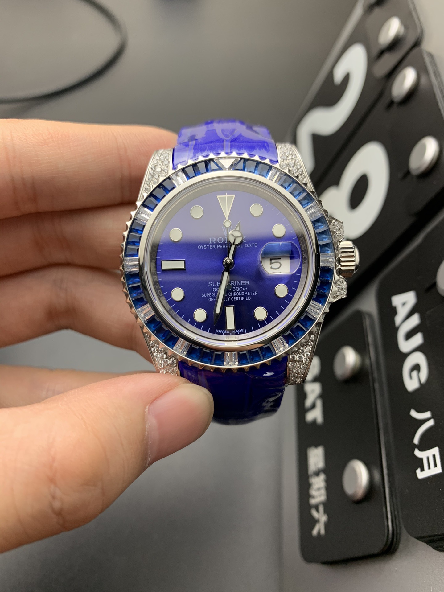 Rolex lleno de diamantes envió fotos reales