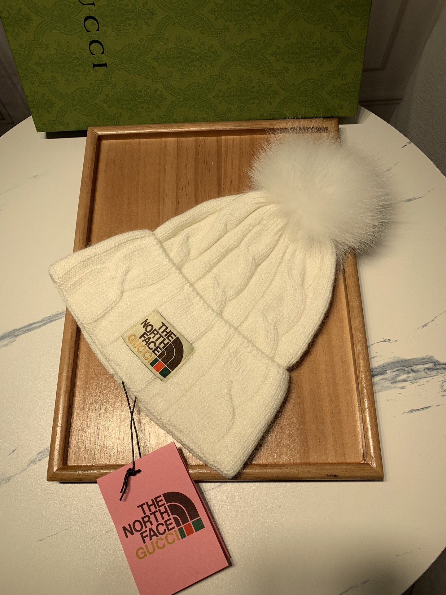 🌹。G家。 【羊毛单帽-带狐狸毛球】客供小羊毛！珍贵典藏的灵魂帽子！客供色纱.每个颜色都非常好看！经典！