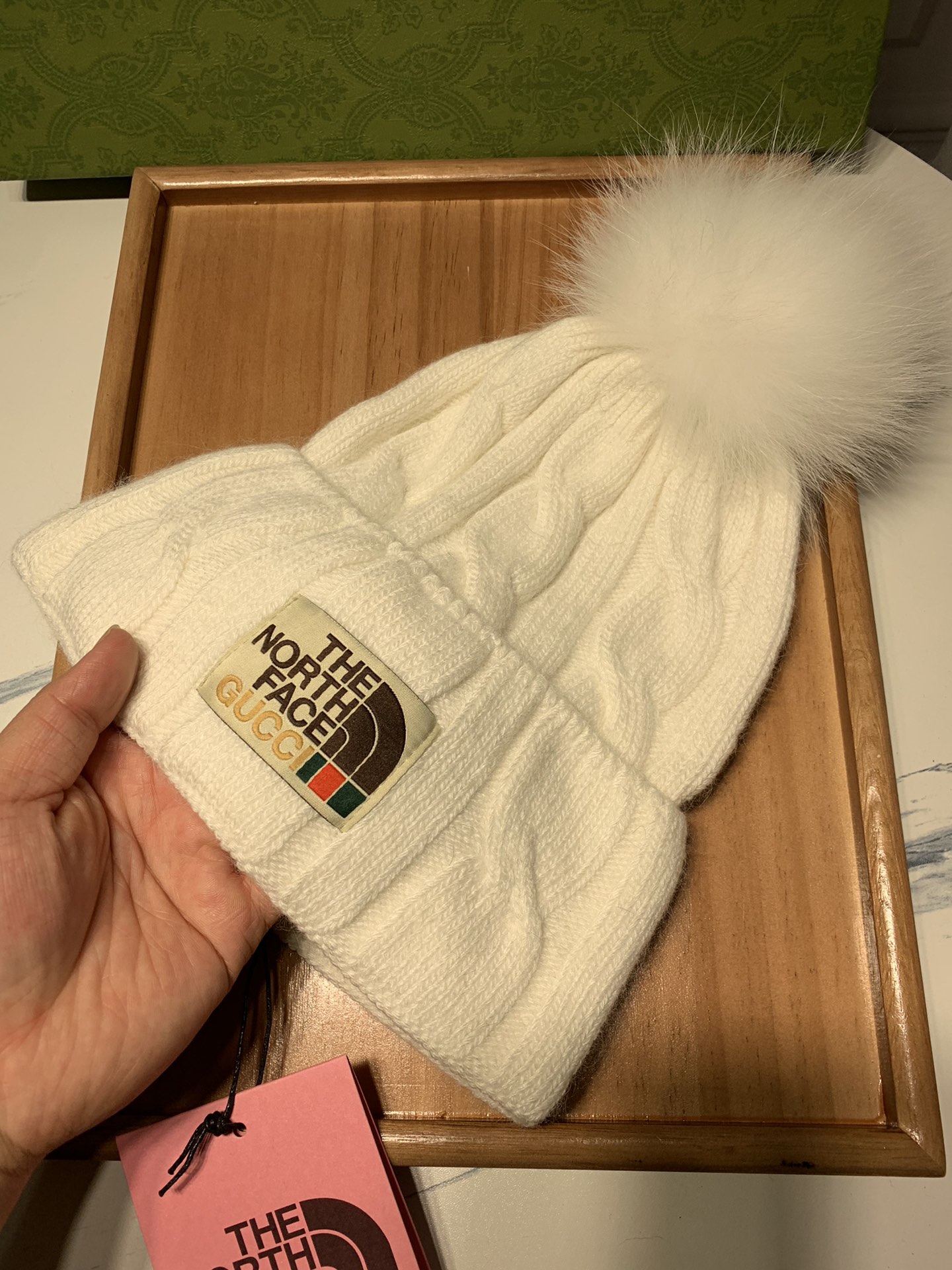 🌹。G家。 【羊毛单帽-带狐狸毛球】客供小羊毛！珍贵典藏的灵魂帽子！客供色纱.每个颜色都非常好看！经典！