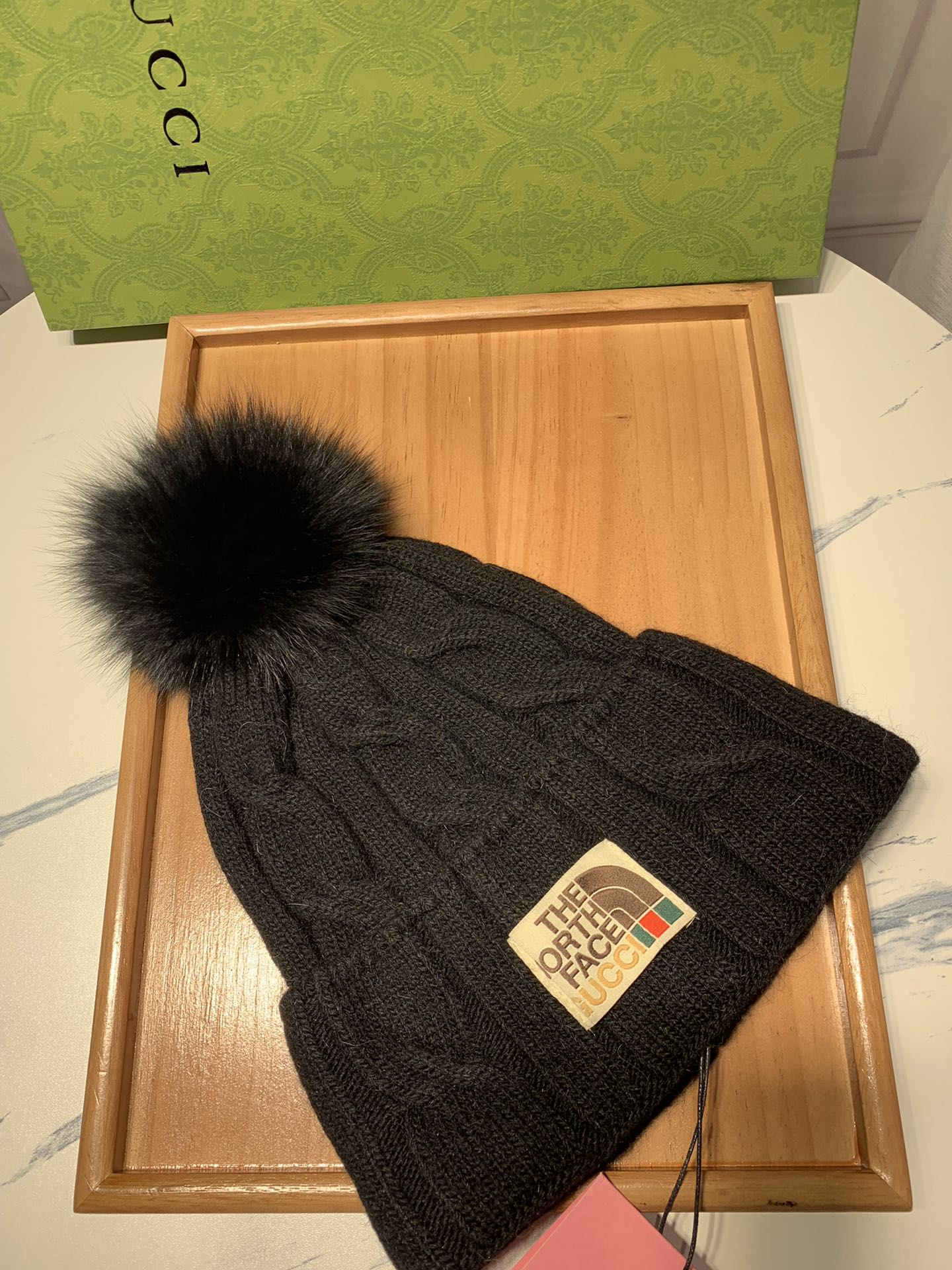 🌹。G家。 【羊毛单帽-带狐狸毛球】客供小羊毛！珍贵典藏的灵魂帽子！客供色纱.每个颜色都非常好看！经典！