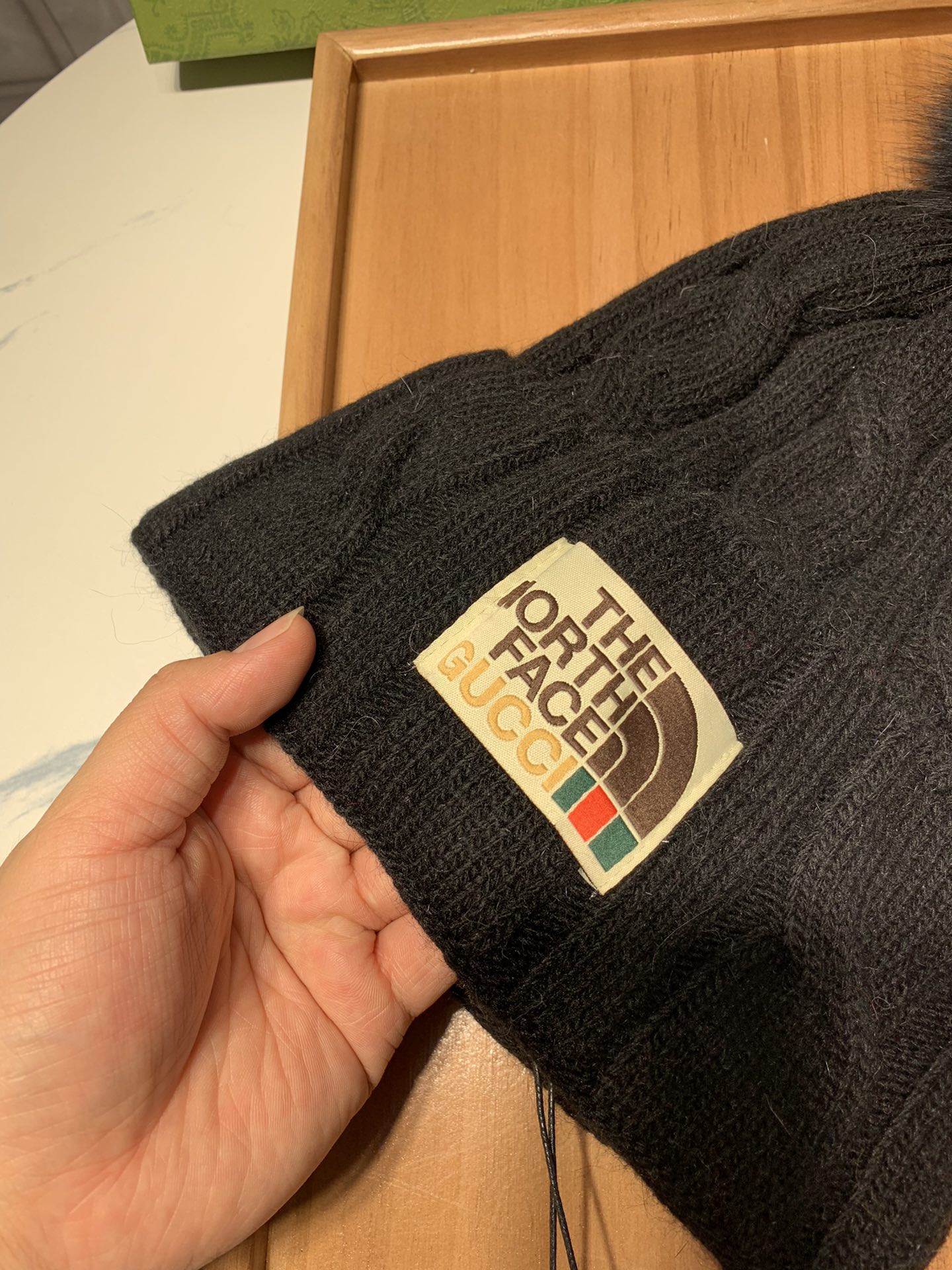 🌹。G家。 【羊毛单帽-带狐狸毛球】客供小羊毛！珍贵典藏的灵魂帽子！客供色纱.每个颜色都非常好看！经典！