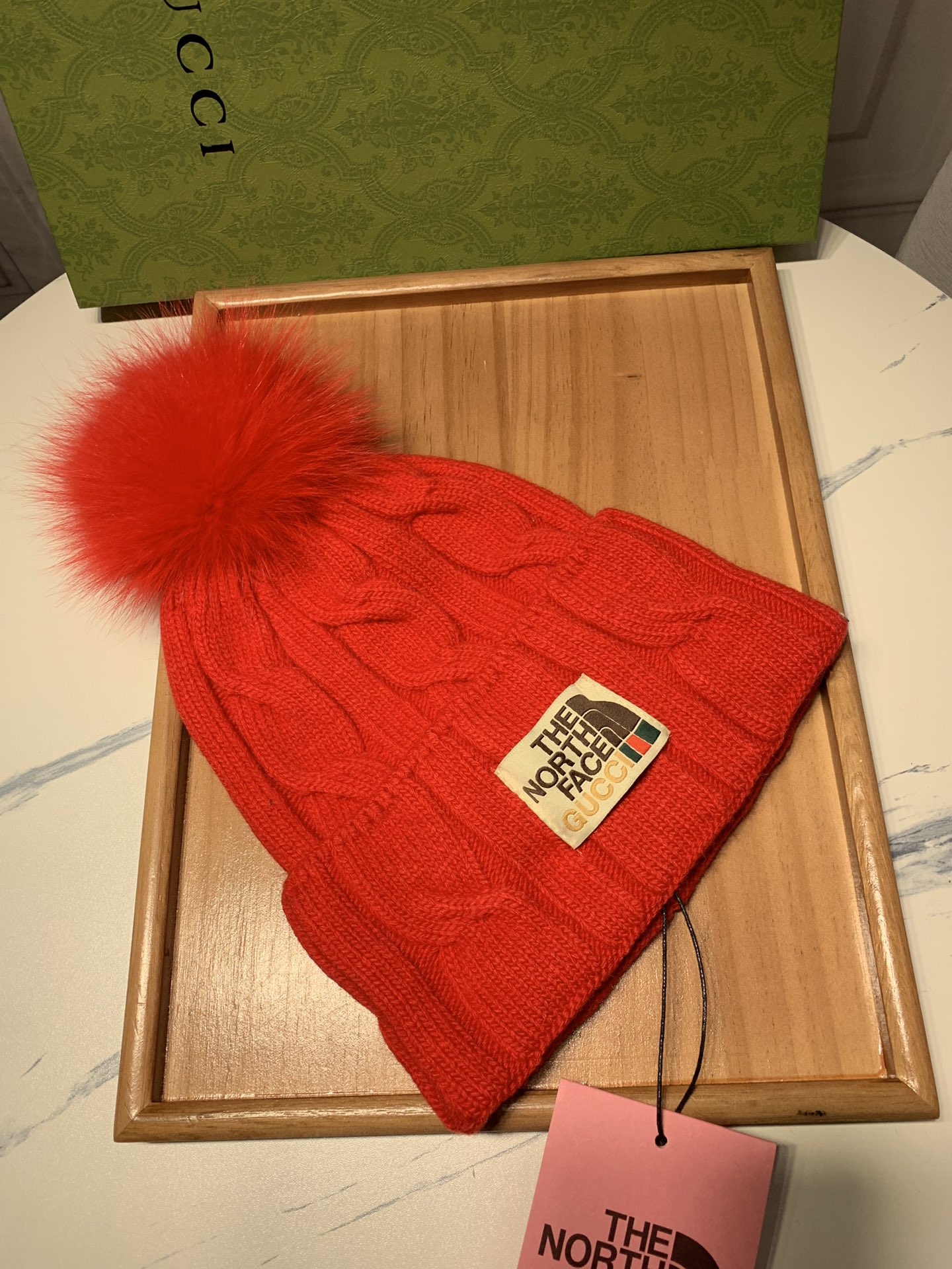 🌹。G家。 【羊毛单帽-带狐狸毛球】客供小羊毛！珍贵典藏的灵魂帽子！客供色纱.每个颜色都非常好看！经典！