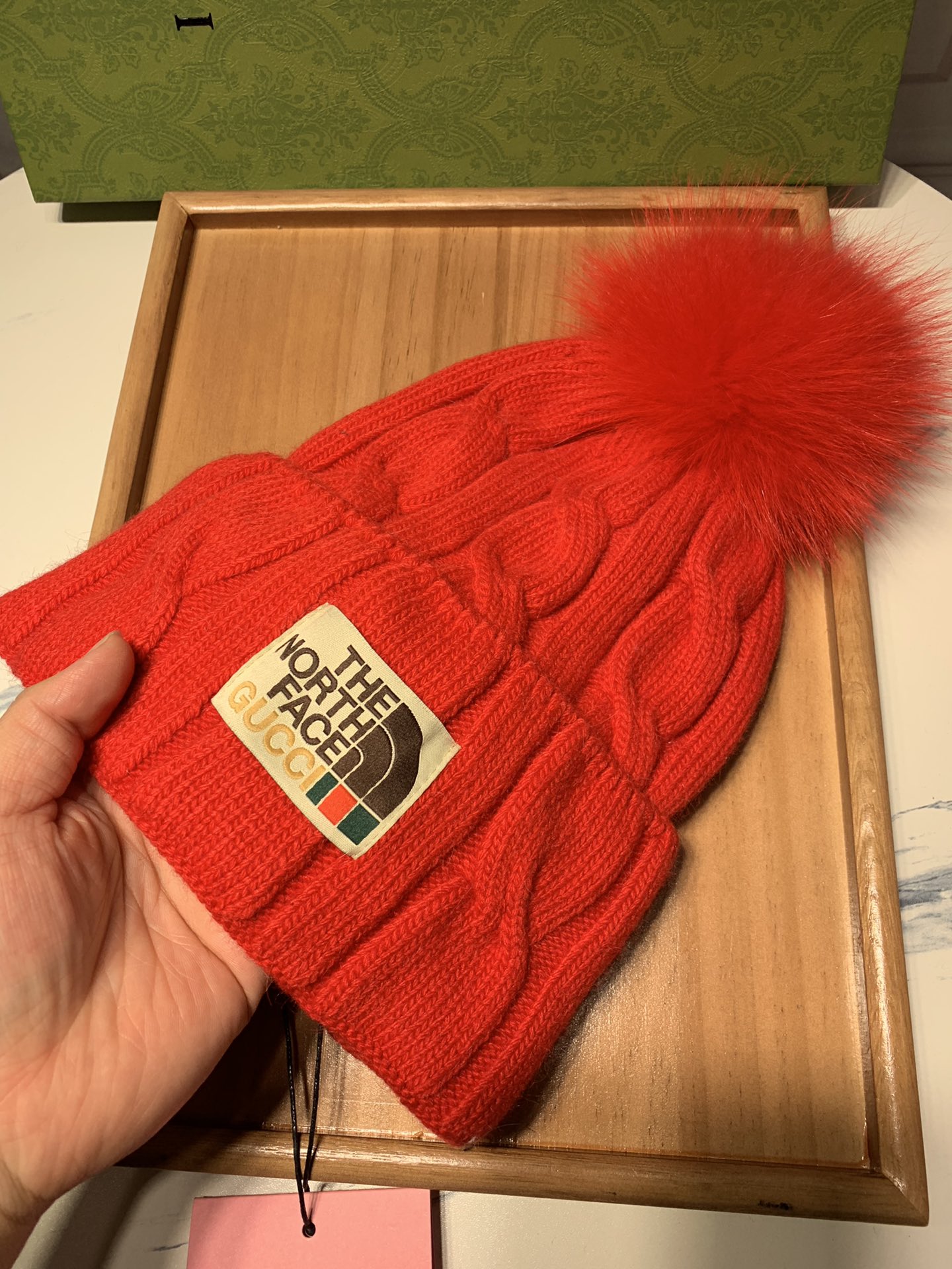 🌹。G家。 【羊毛单帽-带狐狸毛球】客供小羊毛！珍贵典藏的灵魂帽子！客供色纱.每个颜色都非常好看！经典！