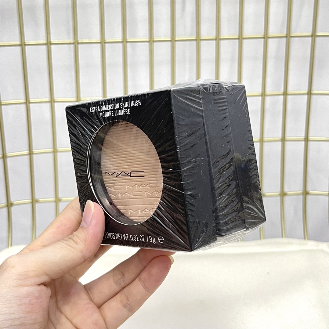 MAC Extra Dimension Skinfinish Highlighter - Double Gleam, Ginger Highlighting Powder 10 i1634231702 3658 7