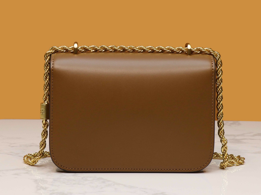 Tory Burch ～TB73589新款小号豆腐包 棕色 链条可以单肩和斜挎两用 夸张的大双T五金 透露出包包的