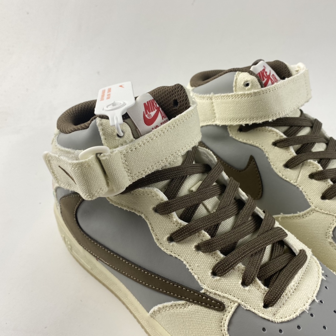 P260  Travis Scott x Sony PlayStation 5 x NIKE Air Force 1’07 Mid ”PS5” 联名款扣篮板鞋 BQ5828-202