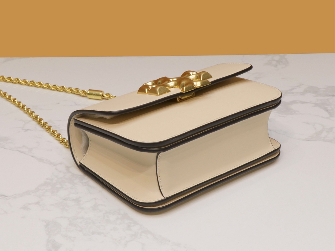 Tory Burch ～TB73589新款小号豆腐包 米白 链条可以单肩和斜挎两用 夸张的大双T五金 透露出包包的