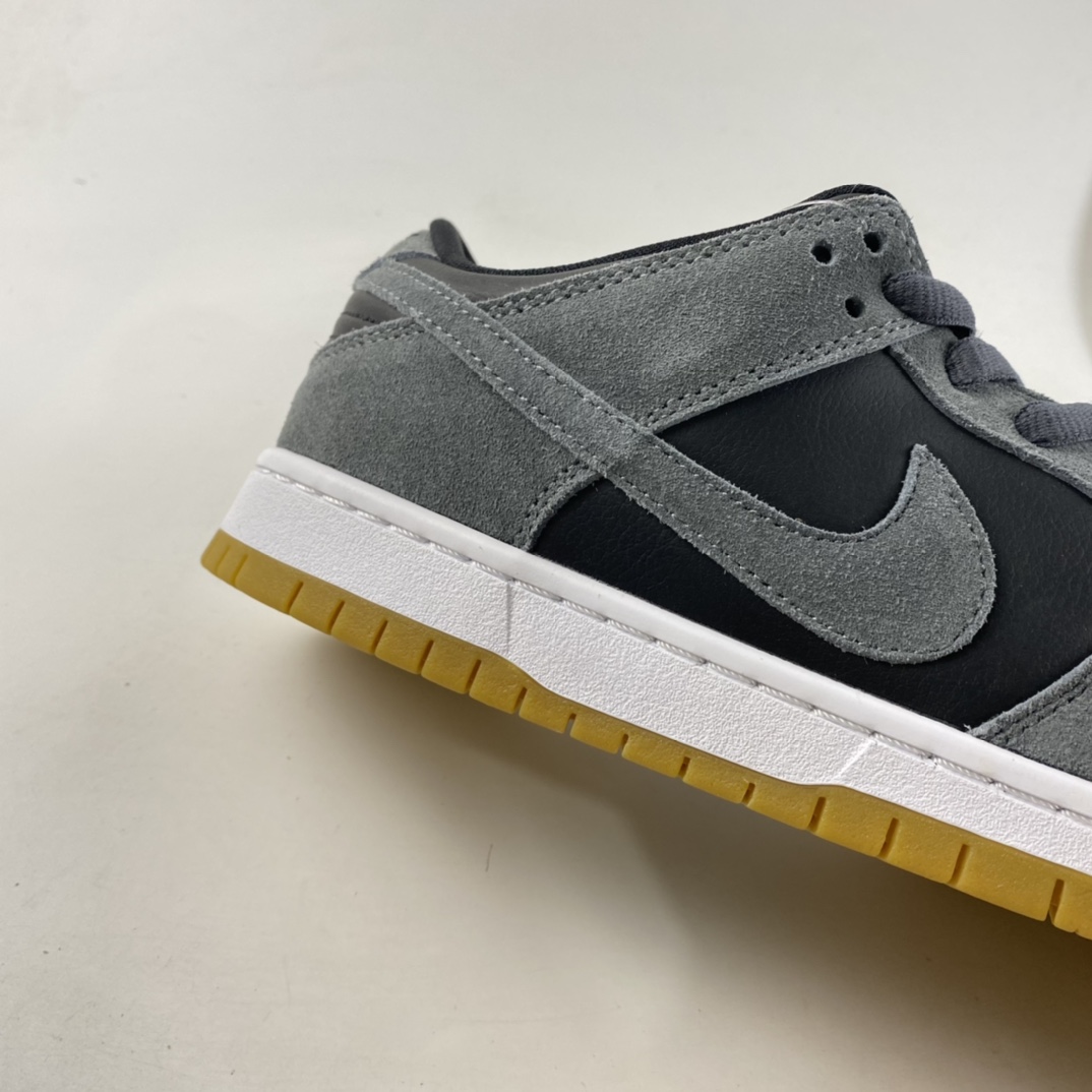 P300  NIKE SB Dunk Low Dark Grey 雾霾 狼灰 扣篮系列复古低帮休闲运动滑板板鞋 AR0778-001