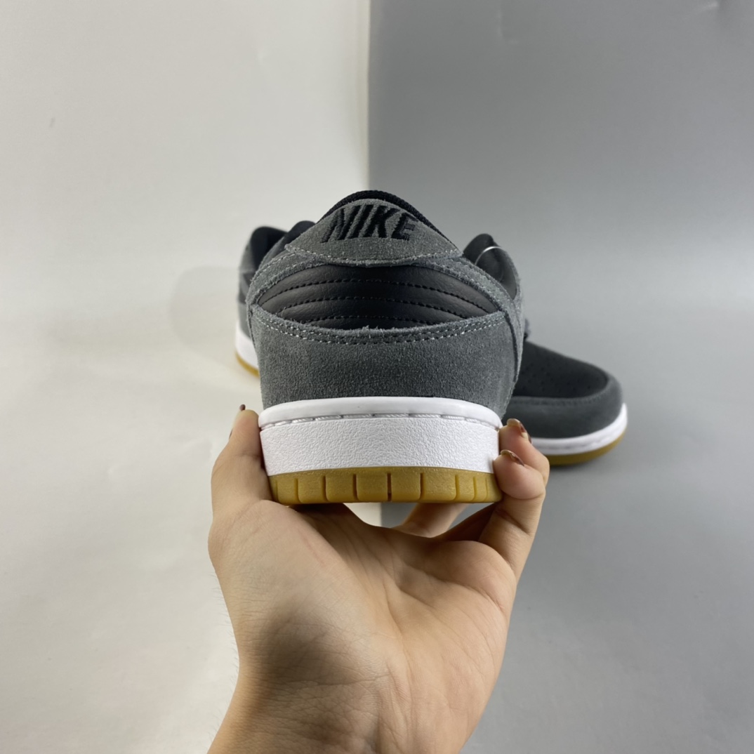 P300  NIKE SB Dunk Low Dark Grey 雾霾 狼灰 扣篮系列复古低帮休闲运动滑板板鞋 AR0778-001