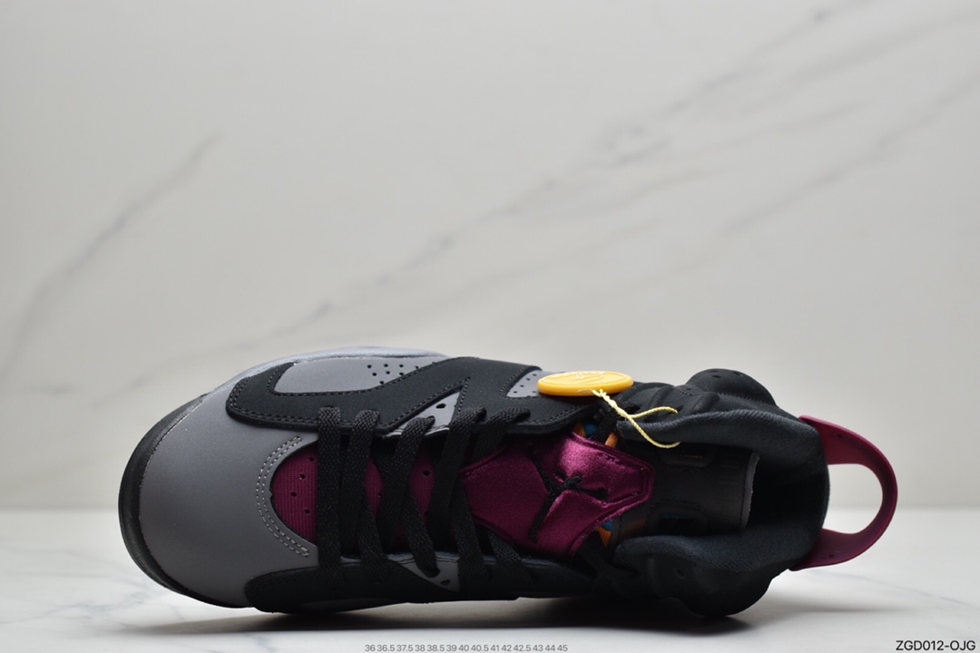 290 Nike Air Jordan 6 Retro 手稿  甲壳式鞋身的设计384664-104