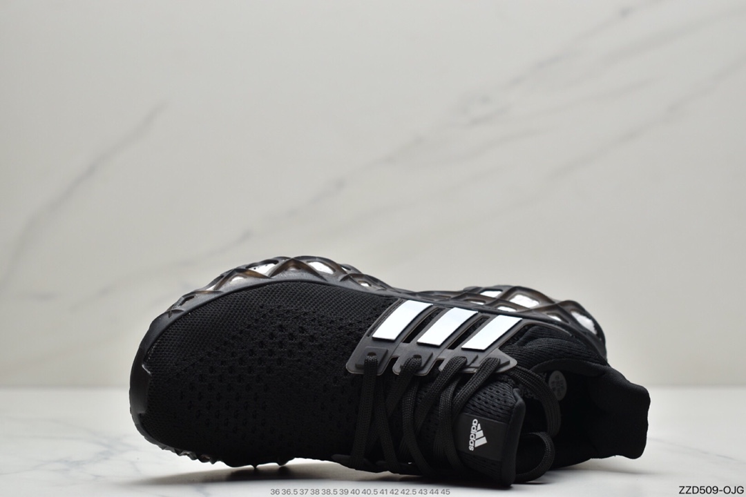 250 阿迪达斯ULTRABOOST WER DNA针织透气鞋面 真爆大底复古跑鞋GY4178