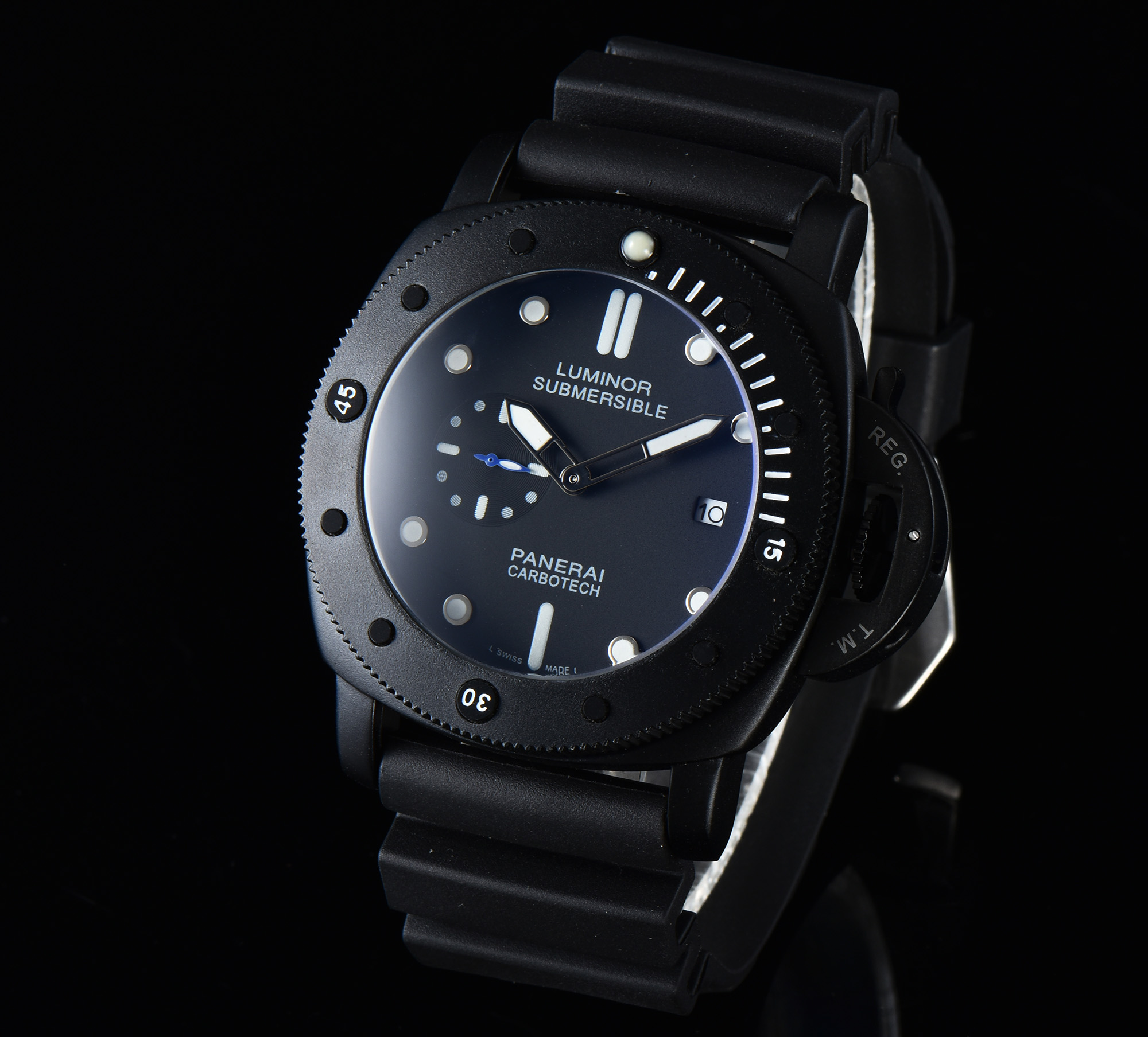 PANERAI PAM.1. SUBMERSIBLE Size 47mm, Dwayne Johnson wore Pam.1. in Fast and Furious 8, a tough guy's choice! Full of power! 30 meters waterproof.