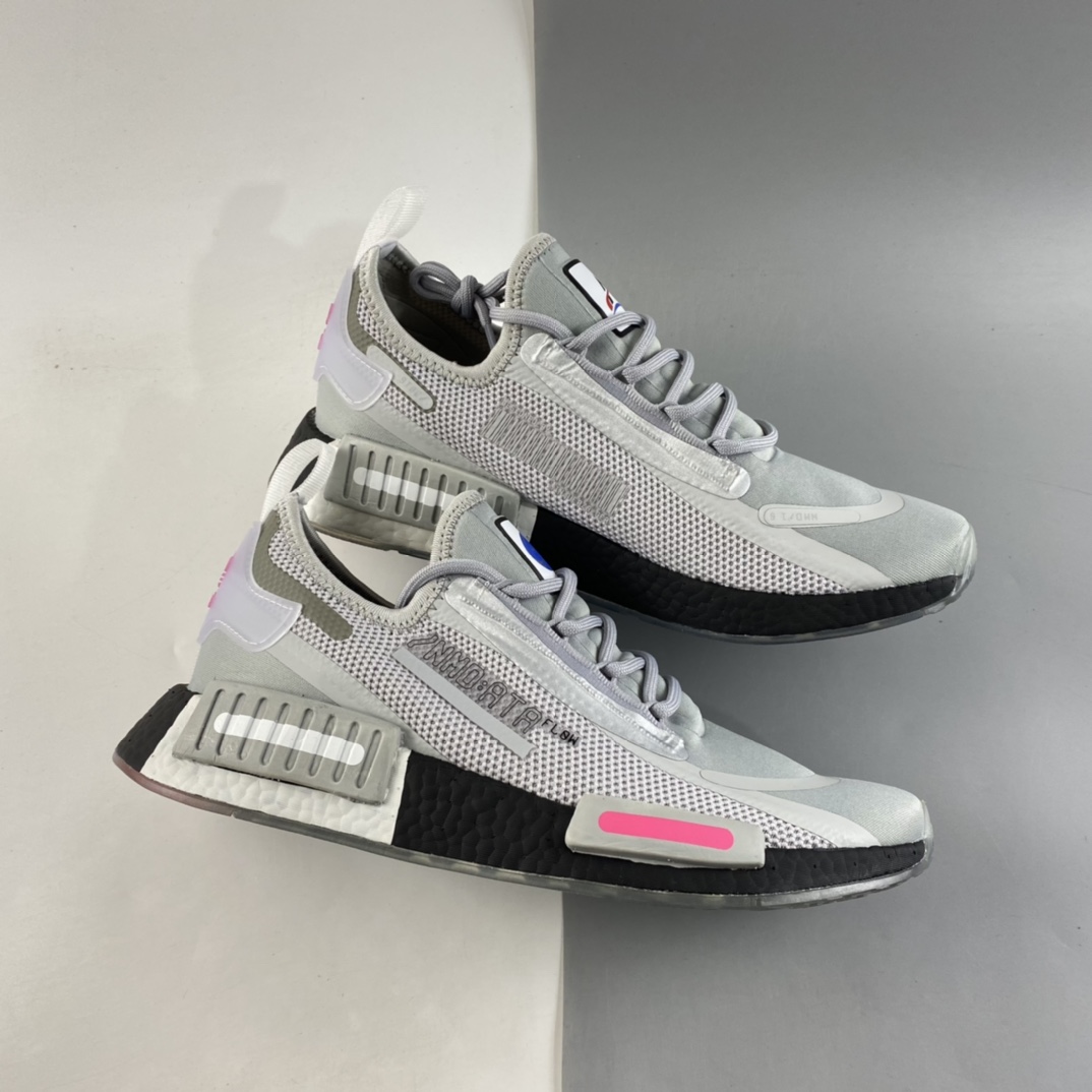 P190  Adidas  NMD_R1 SPECTOO 阿迪三叶草低帮休闲爆米花跑步鞋 FY9044