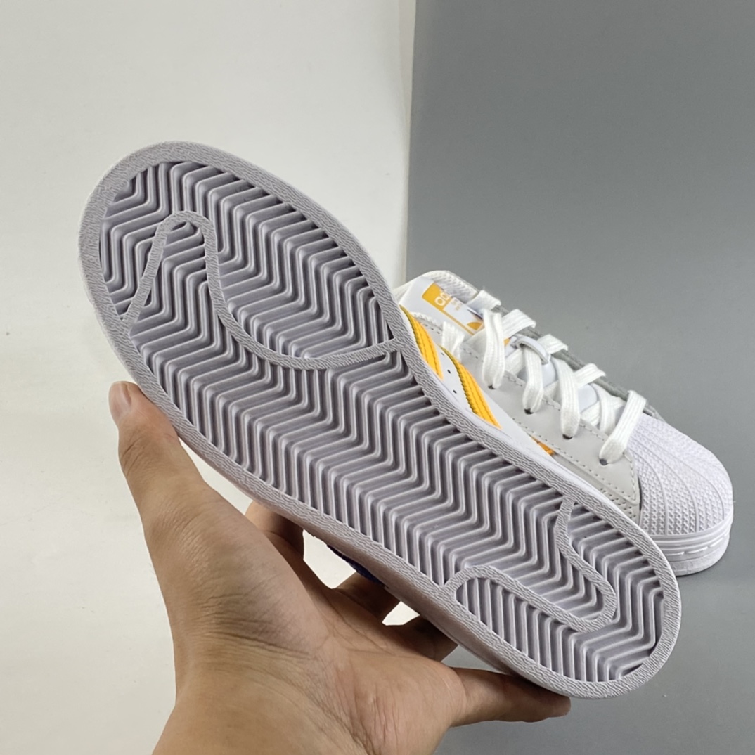 P180  Adidas  Originals Superstar 贝壳头鸳鸯荧光黄蓝标休闲板鞋 FX5529