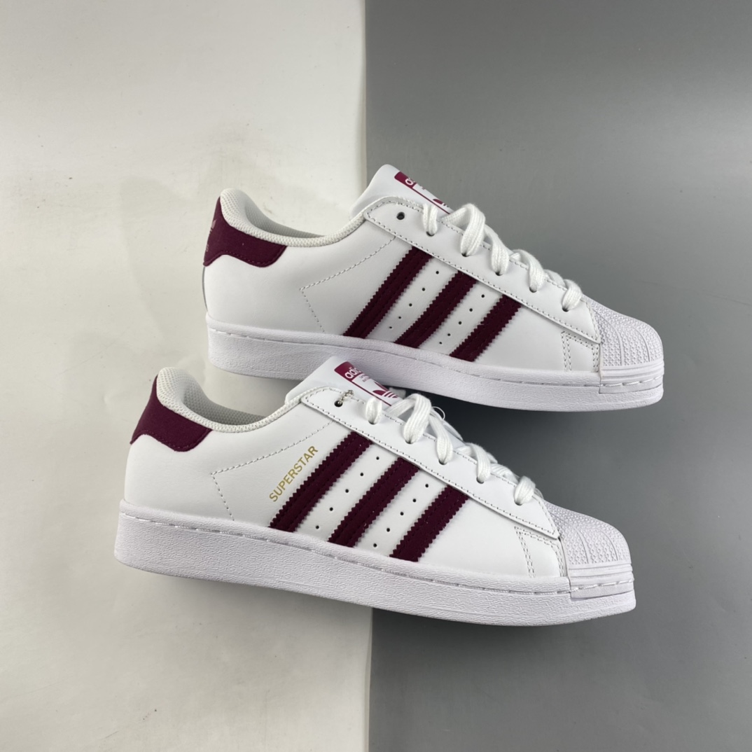P180 Adidas  Originals Superstar 贝壳头尼绒酒红标休闲板鞋 S42645