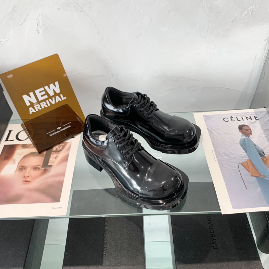 “High-End Dymonlatery Paints and Leather Shoes with Original Layout Development” - 图片 3