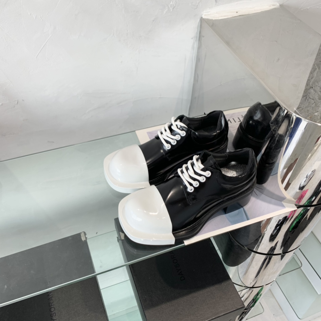 “High-End Dymonlatery Paints & Leather Shoes with Original Layout Development” - 图片 5