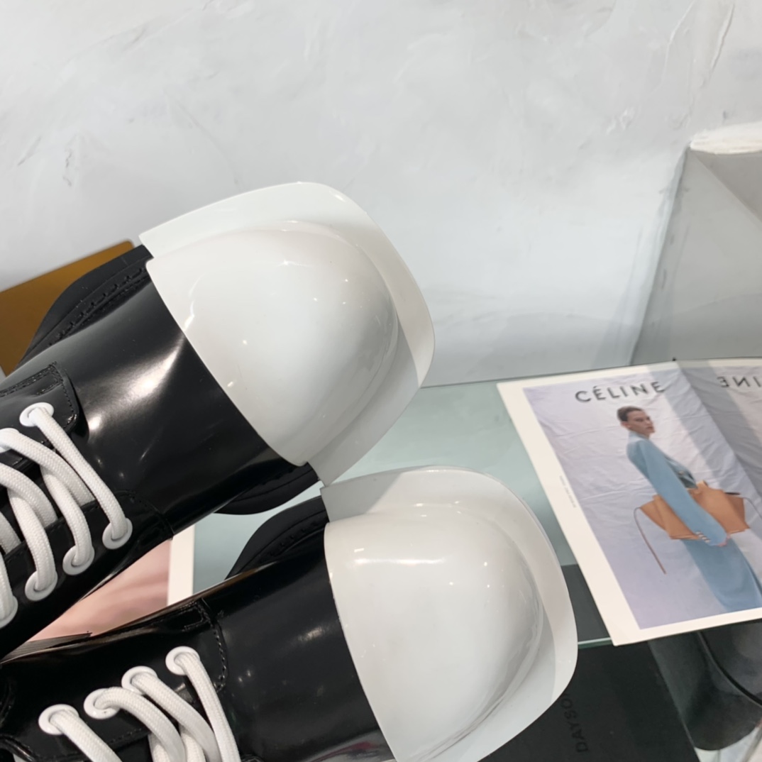 “High-End Dymonlatery Paints & Leather Shoes with Original Layout Development” - 图片 6