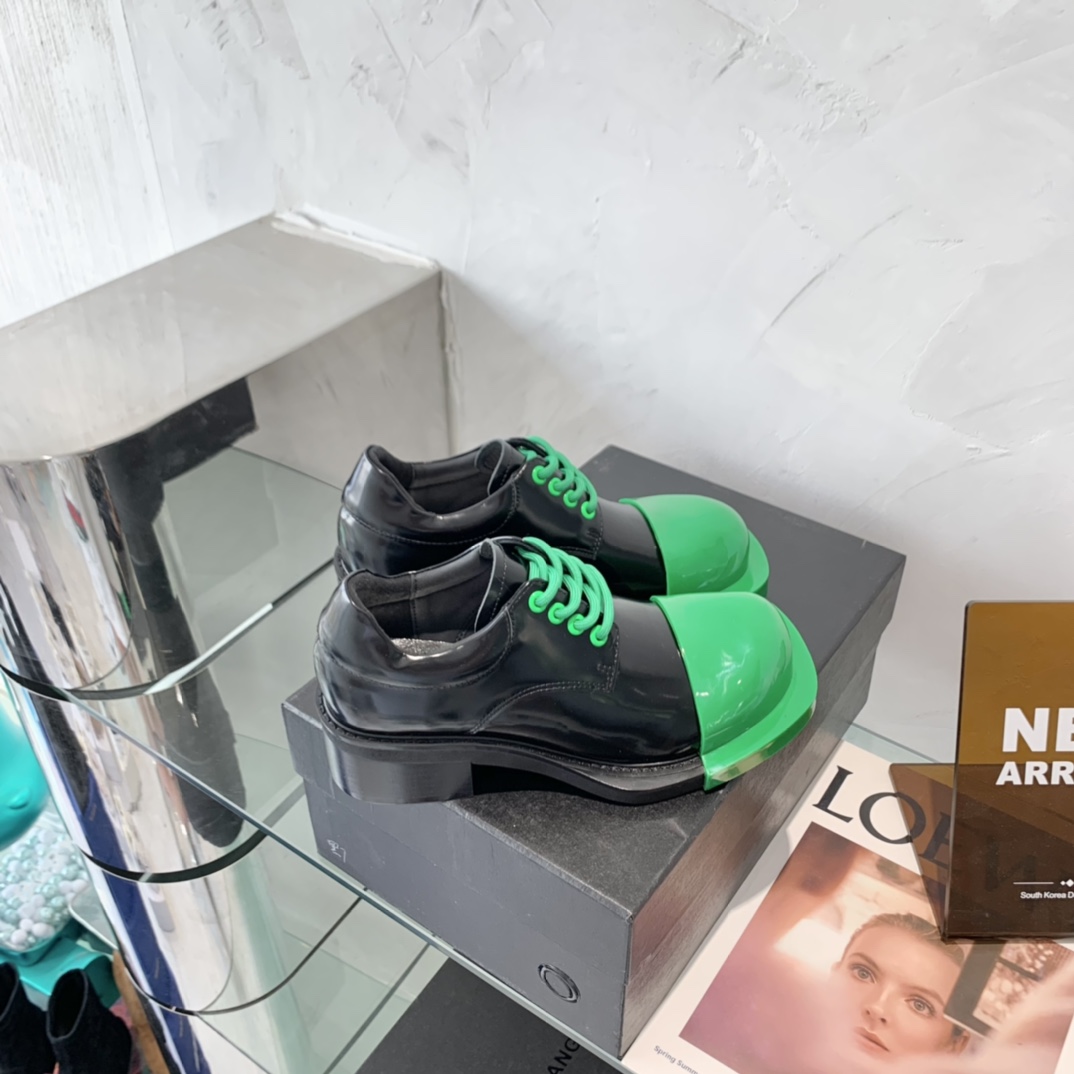 “High-End Dymonlatery Paints and Leather Shoes with Original Layout Development” - 图片 4