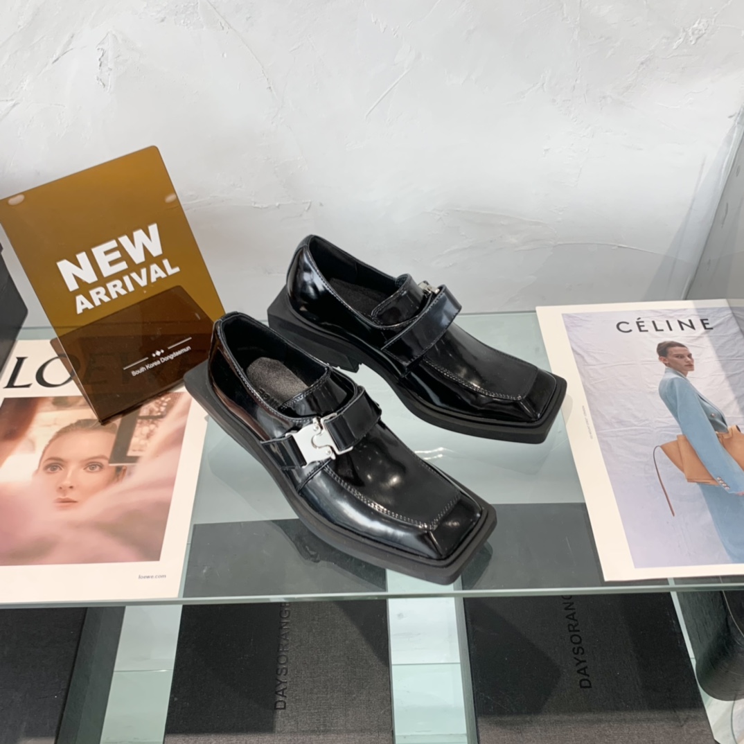 “High-End Dymonlatery Paints and Leather Shoes with Original Layout Development” - 图片 3