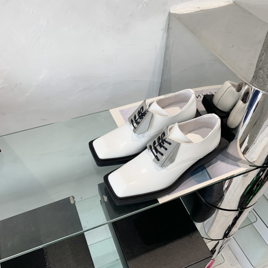 “High-End Dymonlatery Paints and Leather Shoes with Original Layout Development” - 图片 5