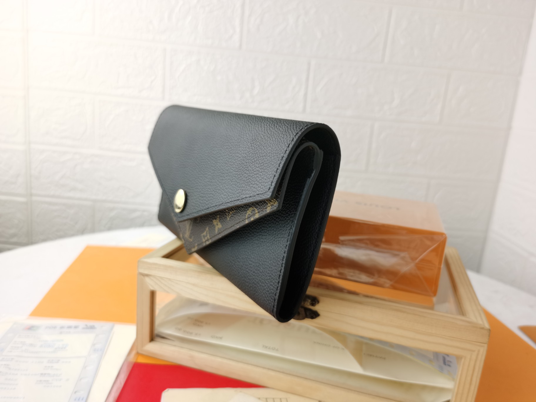 ルイ・ヴィトン M64317 モノグラム帆布 財布