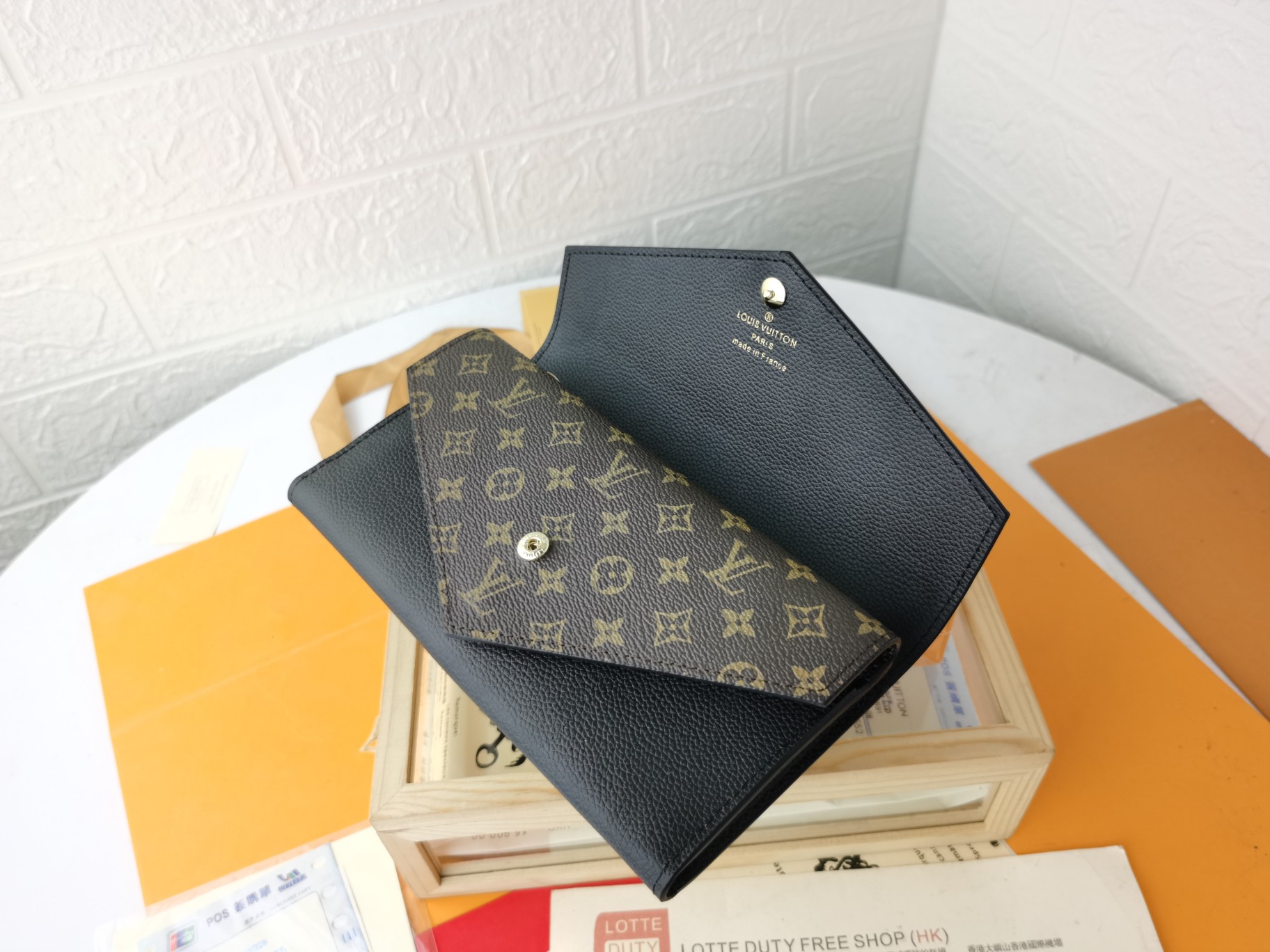 ルイ・ヴィトン M64317 モノグラム帆布 財布