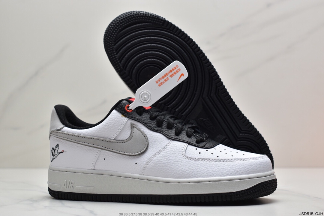 200 耐克NK Air Force 1’07 SE 空军一号低帮经典板鞋 黑红薄荷绿仙鹤 DA8482-100