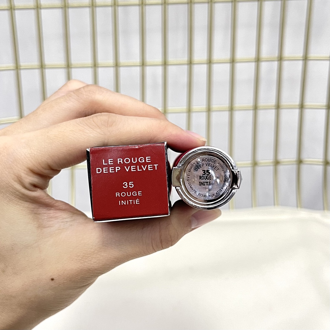 Givenchy Le Rouge Deep Velvet N35 Lipstick - Maple Brick Red 6 i1634437009 1261 5