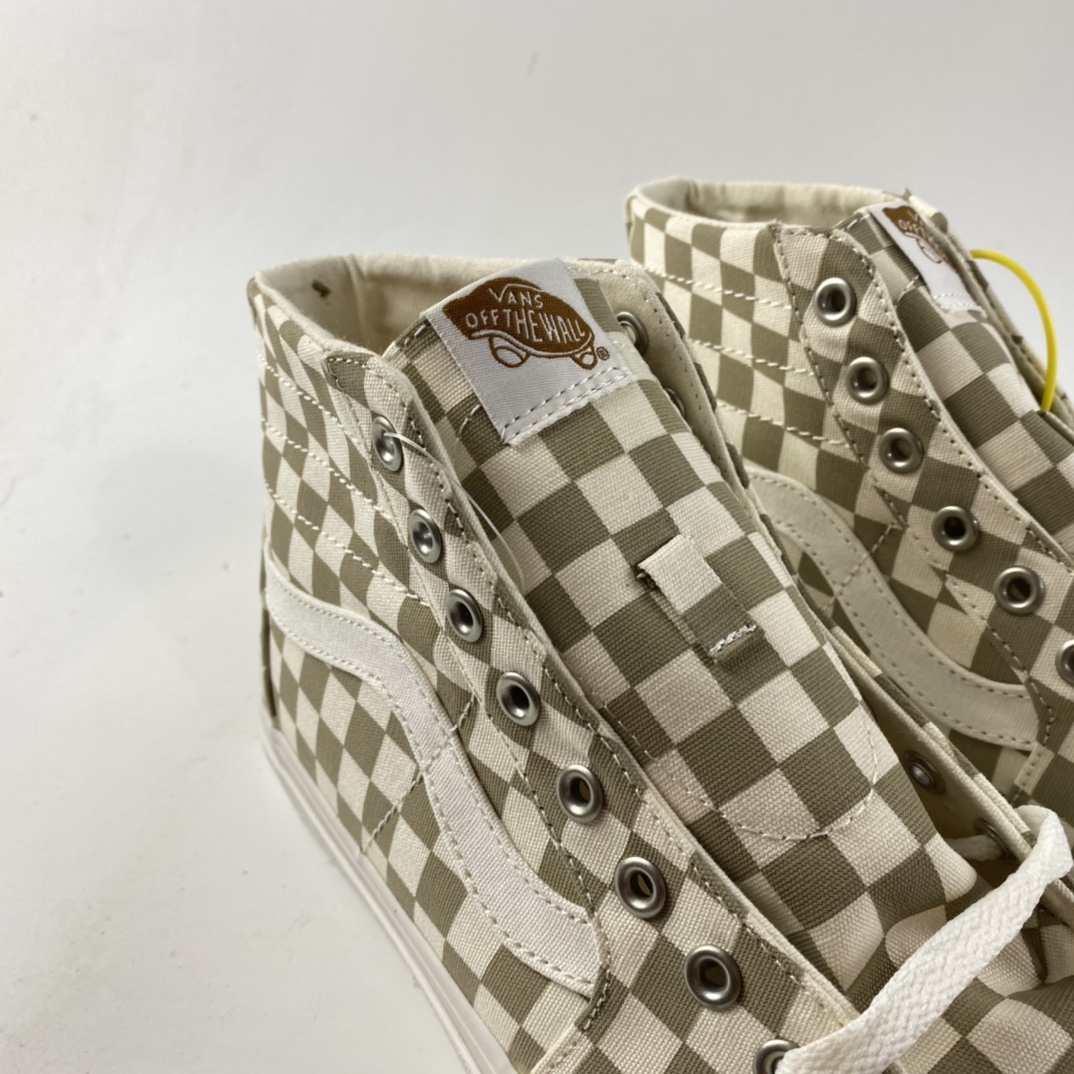 P150  Vans  SKate SK8-Hi 奶茶色格子高帮职业滑板鞋 VN0A4U169F01
