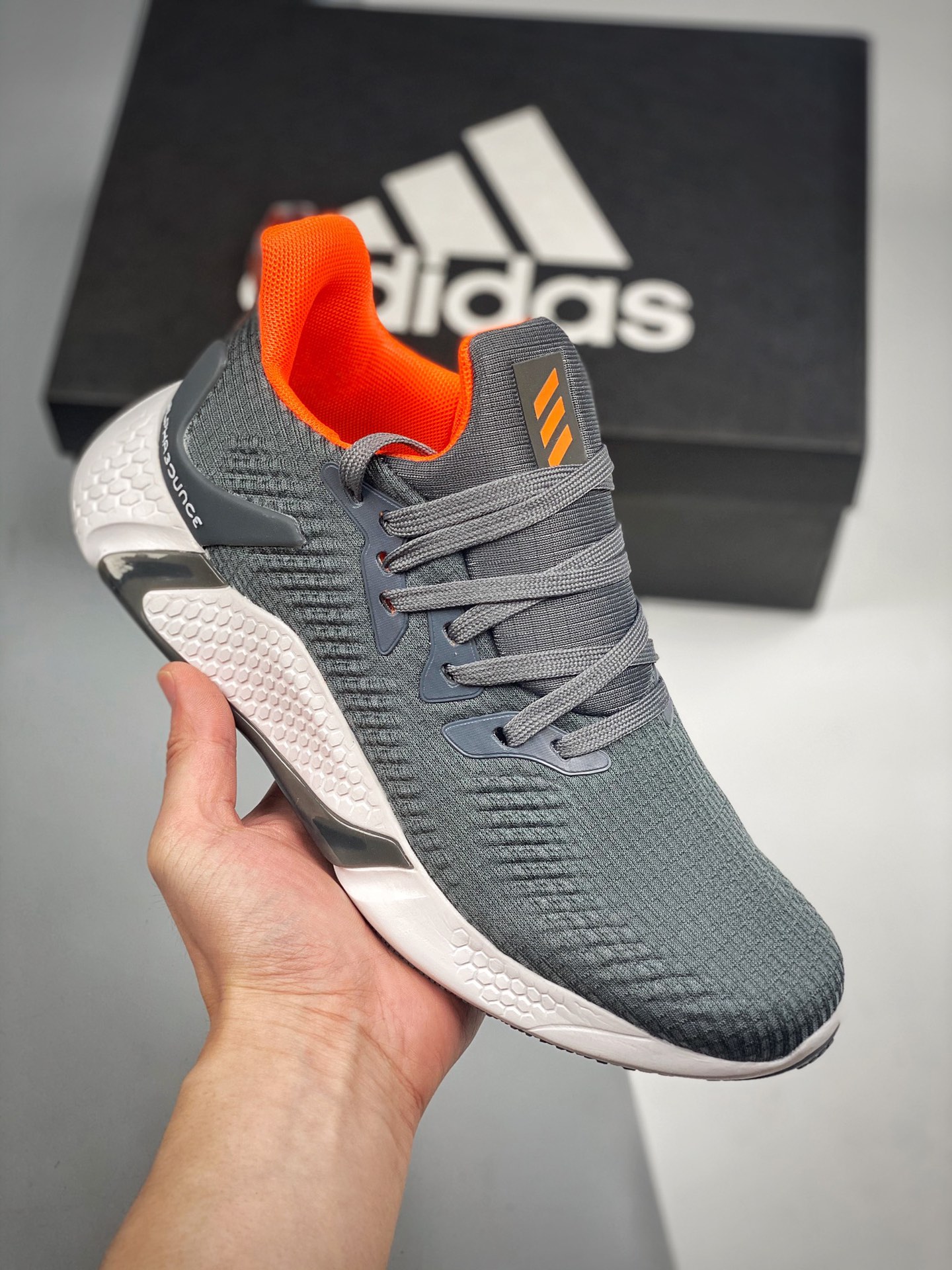Adidas AlphaBounce Beyond M nivel empresa Alpha. Parte superior transpirable de Jacquard elástico y cálido. MD correcto…