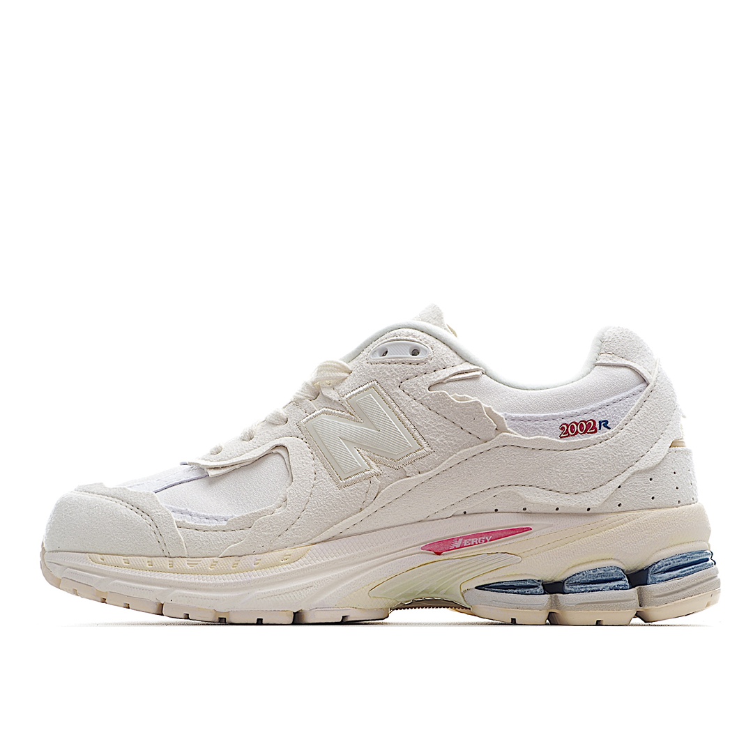 G5 NEW BALANCE/新百伦 M 2002 复古休闲跑步鞋 M 2002RDA最新出的 2002R系列，鞋款延续了经典科技，升级版N-ERGY缓震物料机能与材质 上脚太舒适了，鞋面的柔软麂皮搭配尼龙网布，特别透气而且还复古感，不管是搭配牛仔裤还工装裤都是百搭
