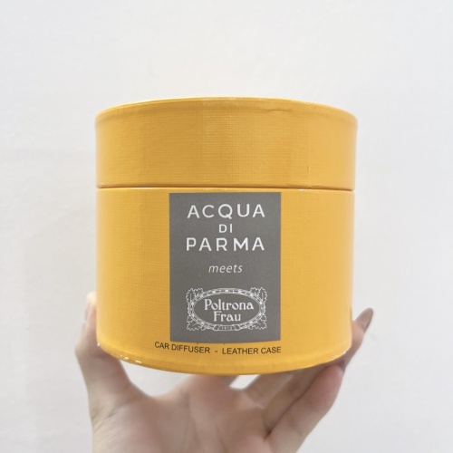 Acqua di Parma Car Diffuser Leather Case - Stylish Fragrance for Your Car 1 Acqua di Parma Car Diffuser Leather Case - Stylish Fragrance for Your Car