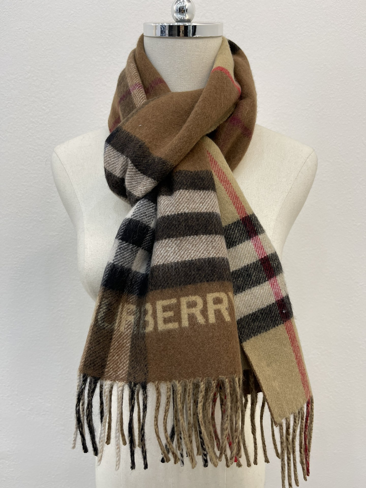 Burberry巴宝莉双色对比格纹羊绒围巾