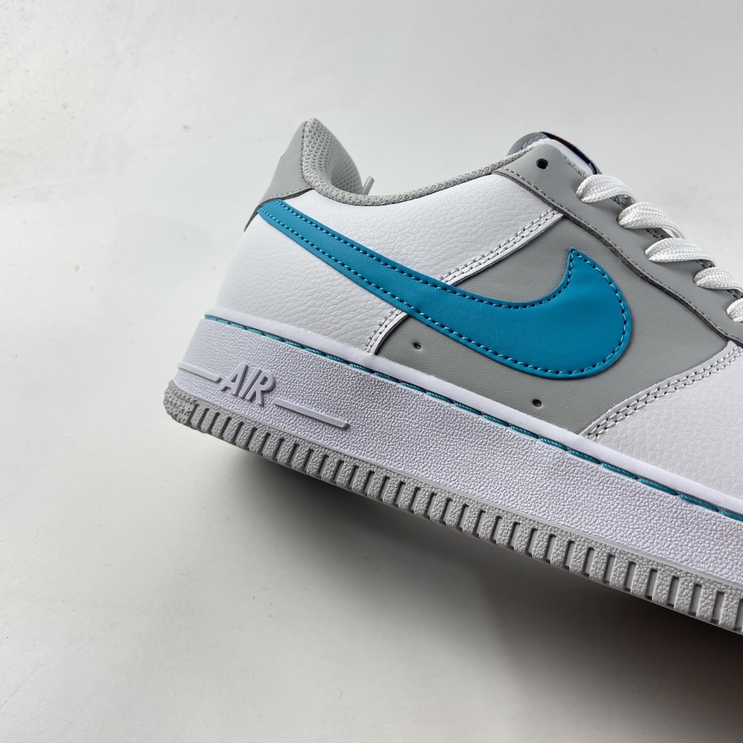 P220  NIKE Air Force 1 空军一号低帮运动休闲板鞋 DC8874-100